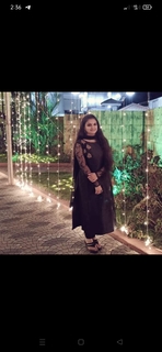 Saranya Mohan feet photo 8