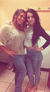Saraya-Jade Bevis feet photo thumbnail