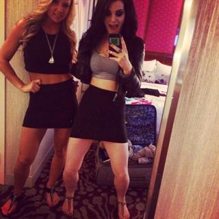Saraya-Jade Bevis feet photo thumbnail