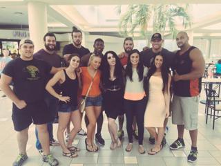 Saraya-Jade Bevis feet photo thumbnail