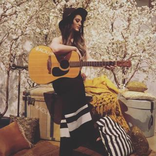 Saraya-Jade Bevis feet photo thumbnail