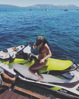 Saraya-Jade Bevis feet photo thumbnail
