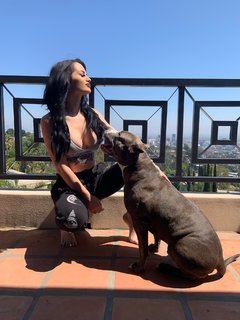 Saraya-Jade Bevis feet photo thumbnail