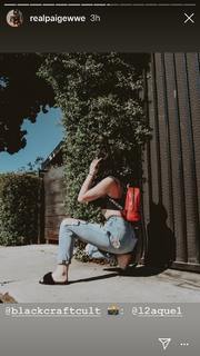 Saraya-Jade Bevis feet photo thumbnail