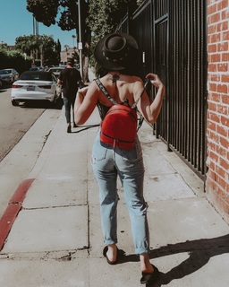 Saraya-Jade Bevis feet photo thumbnail
