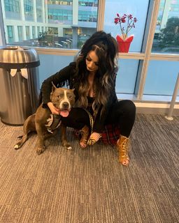 Saraya-Jade Bevis feet photo thumbnail