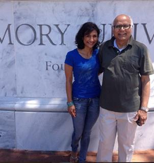 Sarayu Blue feet photo 7