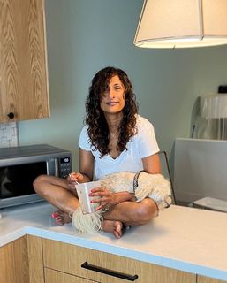 Sarayu Blue feet photo 20