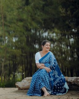 Sarayu Mohan feet photo 8