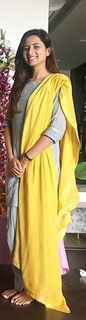Sargun Mehta feet photo thumbnail