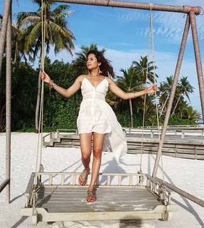 Sargun Mehta feet photo thumbnail