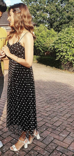 Sargun Mehta feet photo thumbnail
