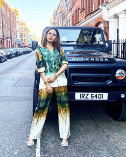 Sargun Mehta feet photo thumbnail