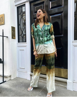 Sargun Mehta feet photo thumbnail