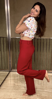 Sargun Mehta feet photo thumbnail