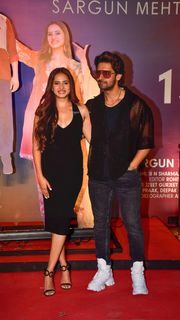 Sargun Mehta feet photo thumbnail