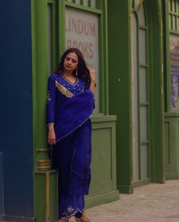 Sargun Mehta feet photo thumbnail