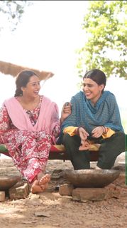 Sargun Mehta feet photo thumbnail