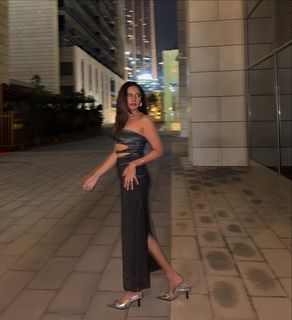 Sargun Mehta feet photo thumbnail