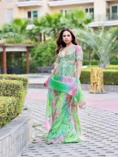 Sargun Mehta feet photo thumbnail