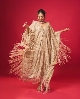 Sargun Mehta feet photo thumbnail
