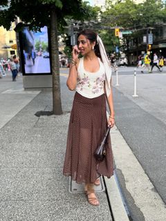 Sargun Mehta feet photo 9