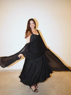 Sargun Mehta feet photo 8
