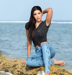 Sarodj Bertin feet photo 4