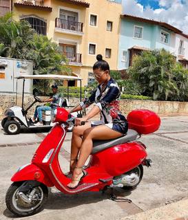 Sarodj Bertin feet photo 1
