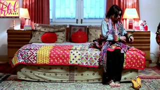 Sarwat Gilani feet photo 3