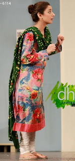 Sarwat Gilani feet photo 17