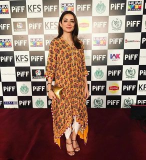 Sarwat Gilani feet photo 17