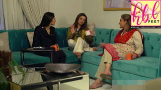 Sarwat Gilani feet photo 18