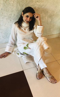 Sarwat Gilani feet photo 6