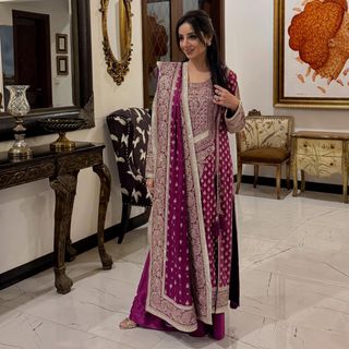 Sarwat Gilani feet photo 6