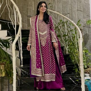 Sarwat Gilani feet photo 5
