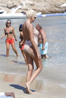 Sasa Stamati feet photo 7
