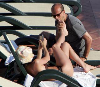 Sasha Alexander feet photo thumbnail