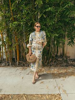Sasha Alexander feet photo 1