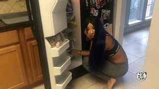 Sasha Banks feet photo thumbnail