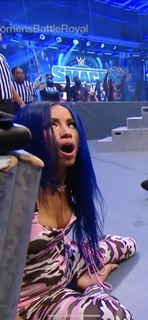 Sasha Banks feet photo thumbnail