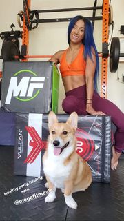 Sasha Banks feet photo thumbnail
