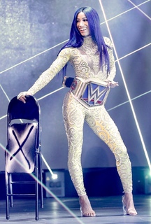 Sasha Banks feet photo thumbnail
