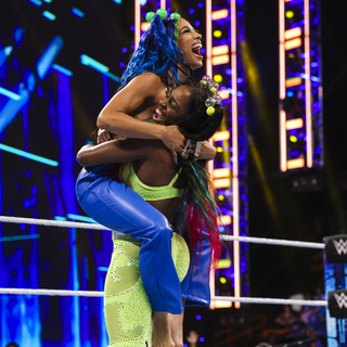 Sasha Banks feet photo thumbnail