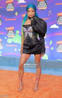 Sasha Banks feet photo thumbnail