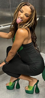 Sasha Banks feet photo thumbnail