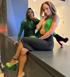 Sasha Banks feet photo thumbnail
