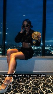Sasha Banks feet photo thumbnail