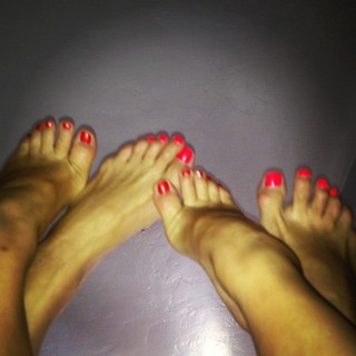 Sasha Cohen feet photo 13
