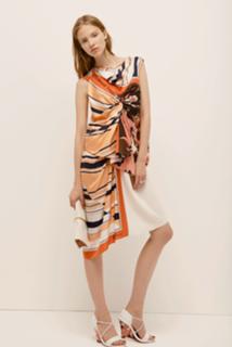 Sasha Luss feet photo thumbnail